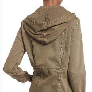 TINSEL CHAPLEEN CARGO JACKET- Olive